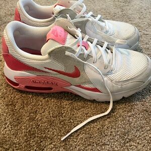 Nike Air Max White and Pink Sneakers